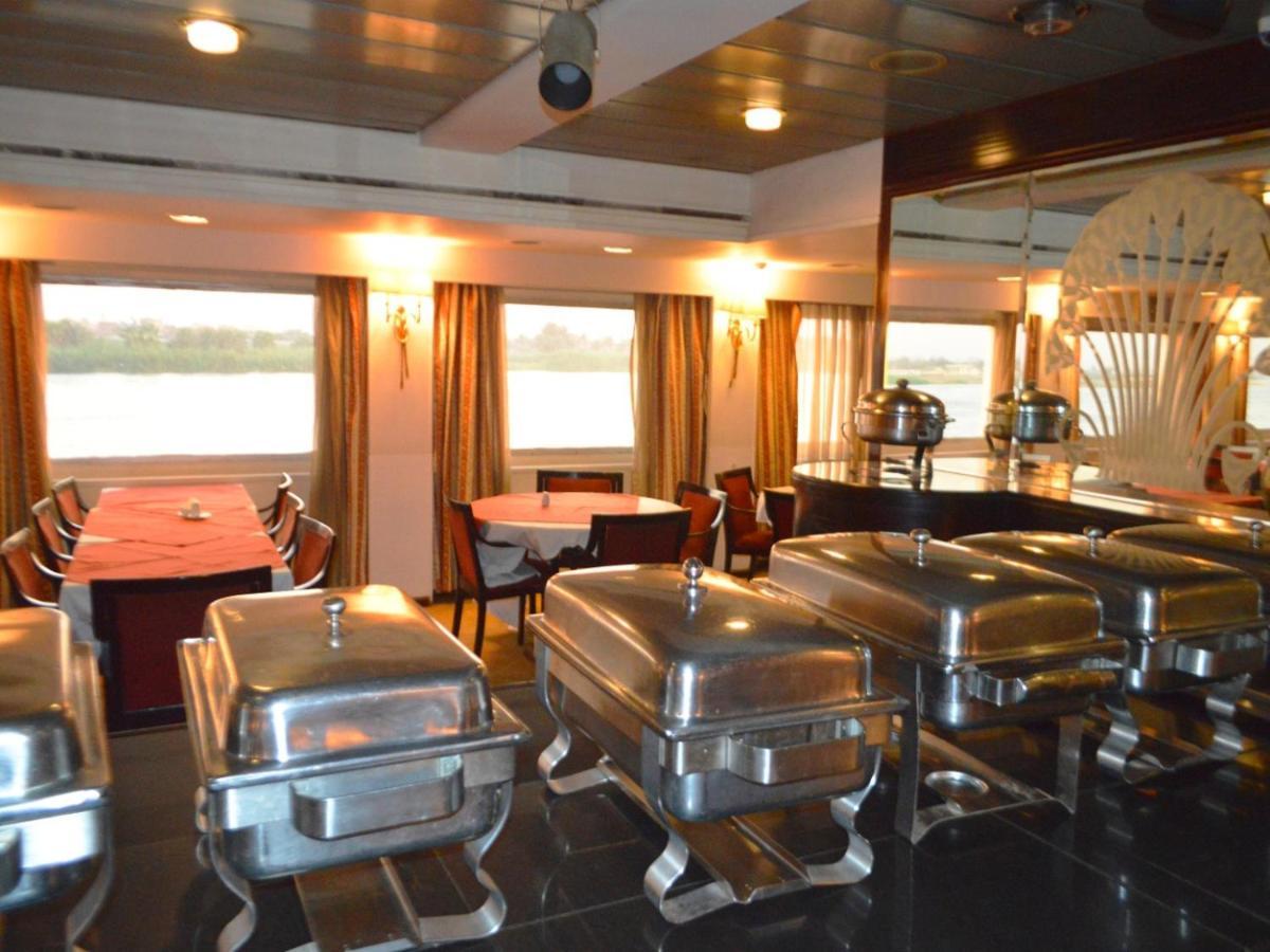 Botel Mimi Queen Nile Cruise &diamondhotel *